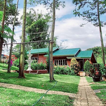 Dahilayan Comfy Cabin Manolo Fortich Exterior foto